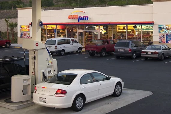 ampm outlet pic