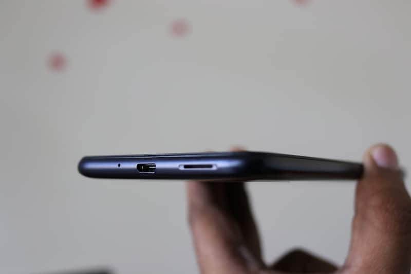 Asus Zenfone Max M2 X01AD Review 1